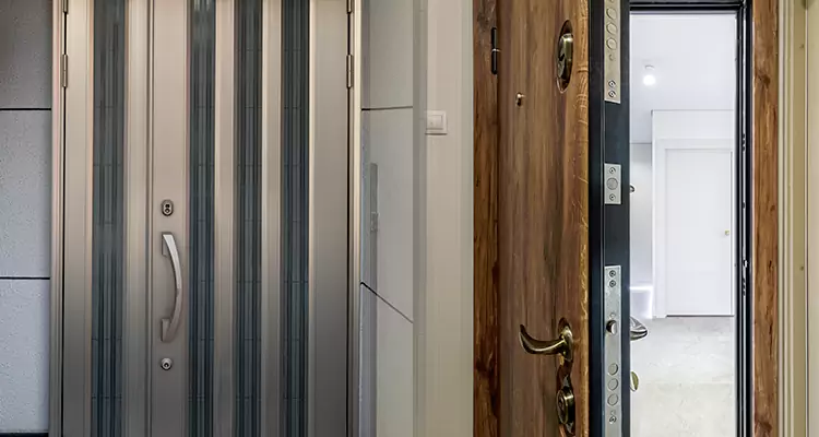 Burglar Proof Front Door Repair in Jacksonville, FL