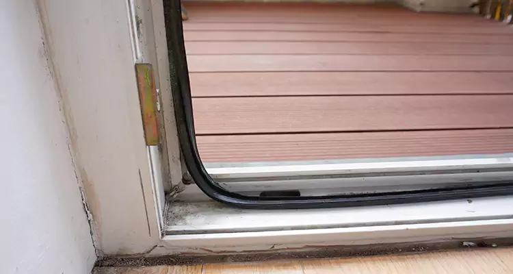 Patio Door Weatherproofing Installation in Jacksonville, FL
