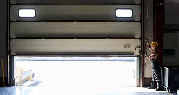 Industrial Roll Up Door Repair Services in Jacksonville, FL