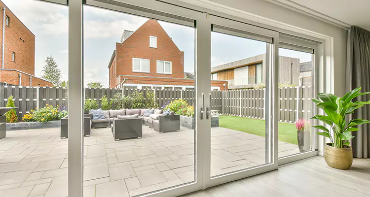 Best Sliding Screen Door Replacement Company in Jacksonville, FL