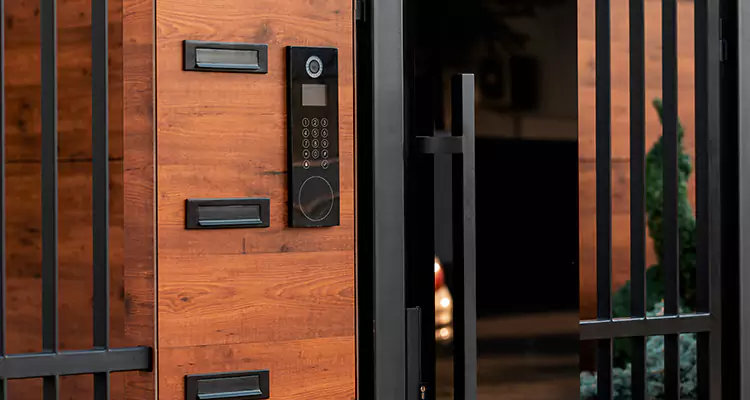 Automatic Door Maintenance in Jacksonville, FL