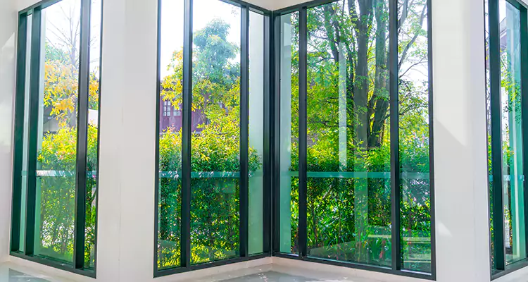 Emergency Balcony Door Glass Repair in Jacksonville, FL