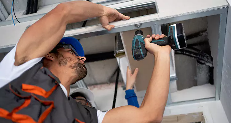 Emergency Overhead Door Repair in Jacksonville, FL