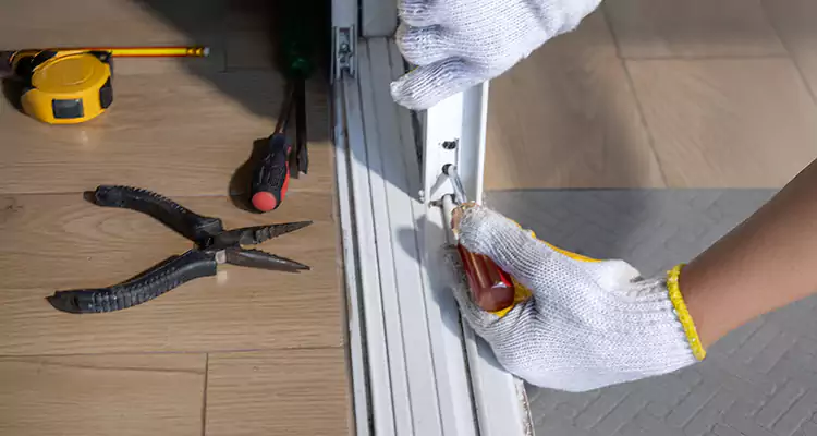 Closet Sliding Door Track Repair in Jacksonville, FL